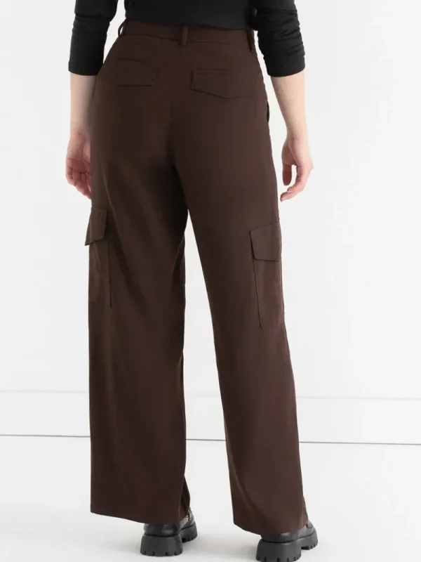 Ricki's Pants*Weslee Wide Leg Crepe Pant
